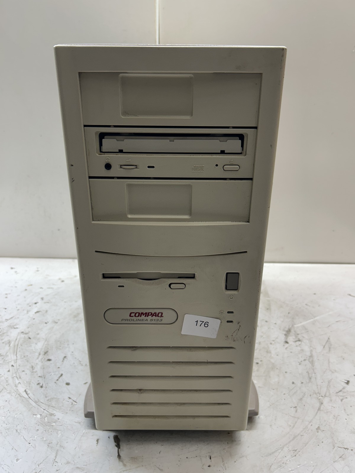 Compaq ProLinea 5133 Intel Pentium 133MHz 32MB NO HDD