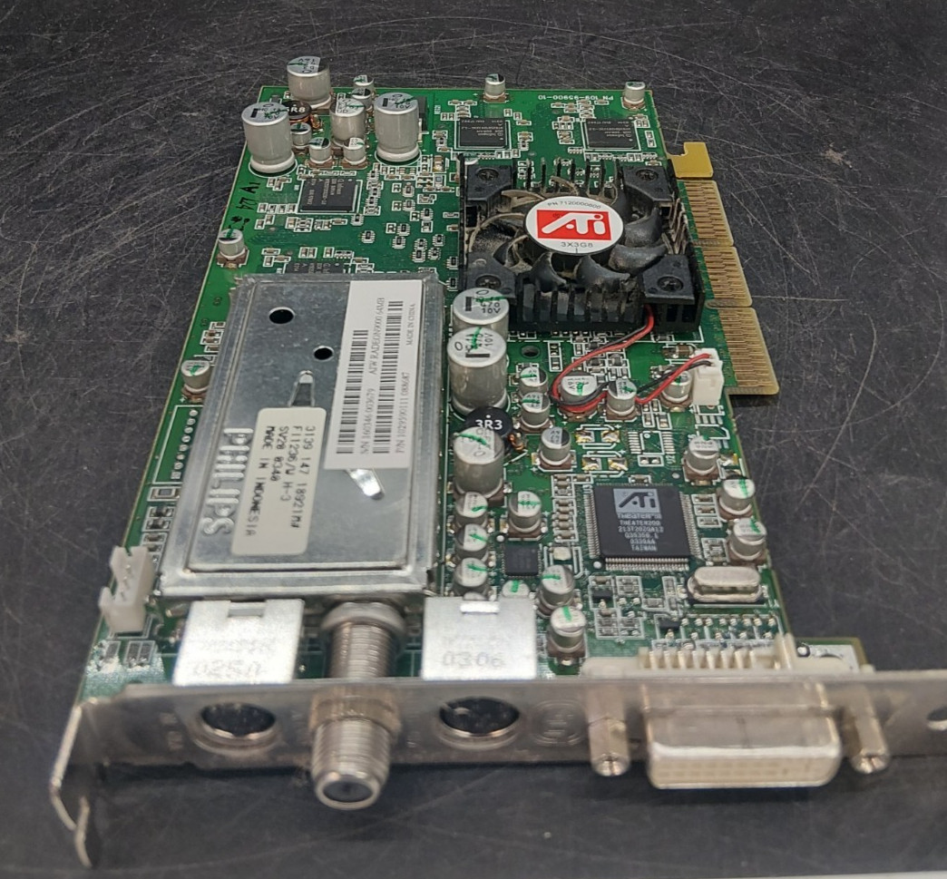 ATI Radeon AIW N9000  All in Wonder 64MB