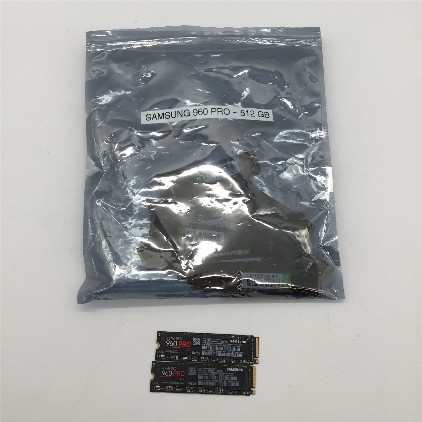 Lot of 22 Samsung 960 PRO NVMe M.2 512GB SSD (MZ-V6P512BW) Solid State Drives