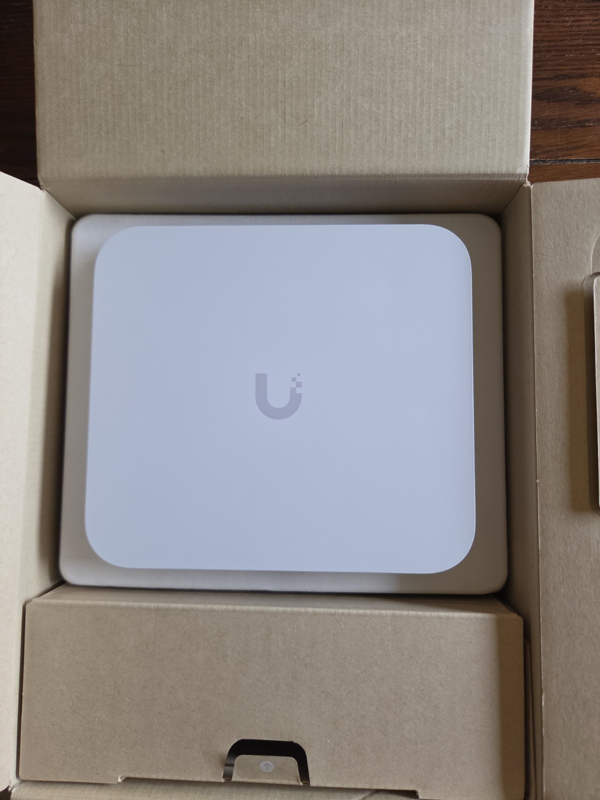 Ubiquiti UniFi Cloud Gateway Max OPEN BOX BRAND NEW USED 