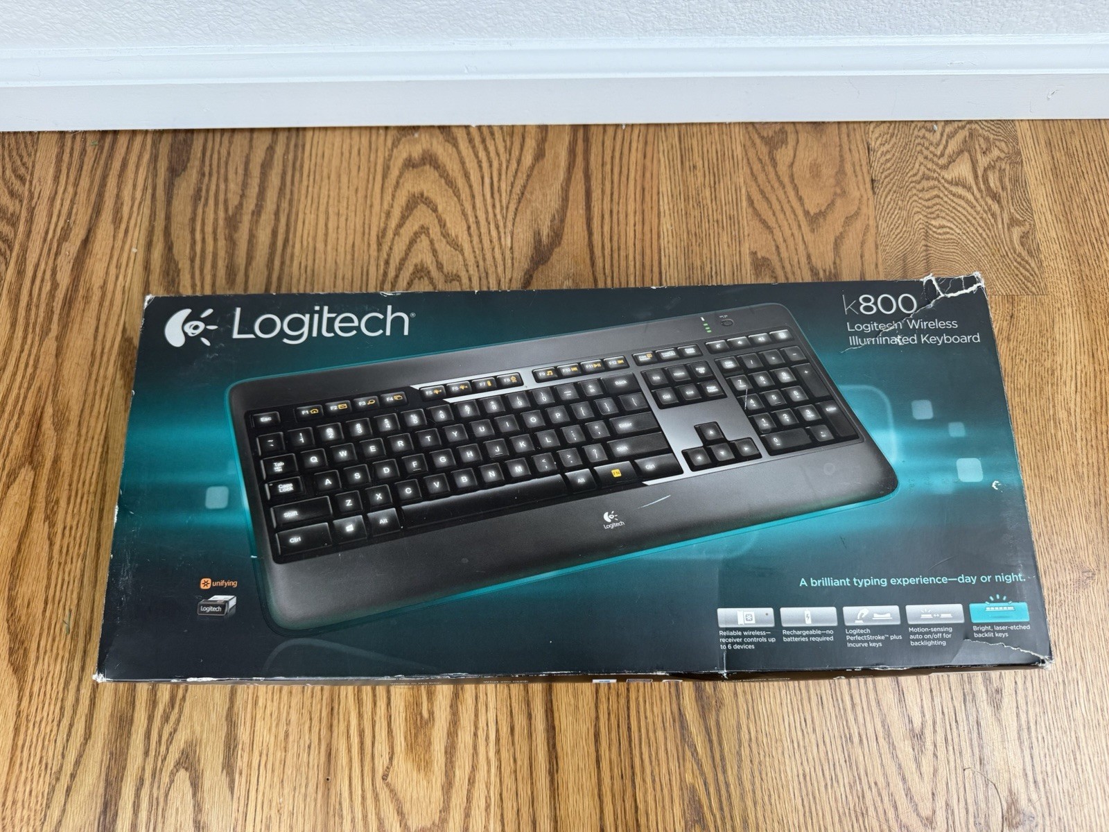 Logitech K800 Illuminated Wireless Keyboard New Open Box
