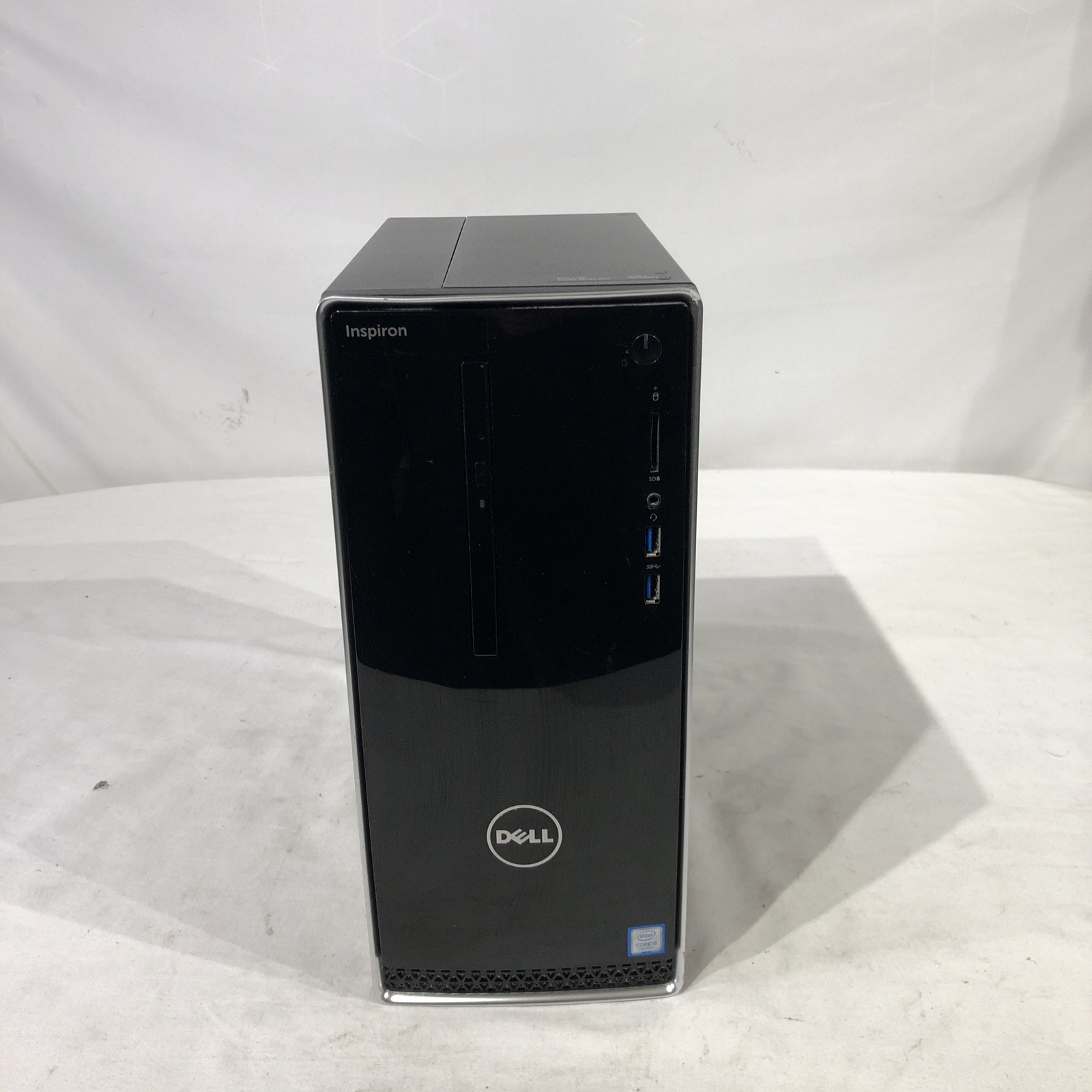 Dell Inspiron 3668 Intel core I5-7400 3.0 GHz 8 GB ram 1 TB HDD/Win 10