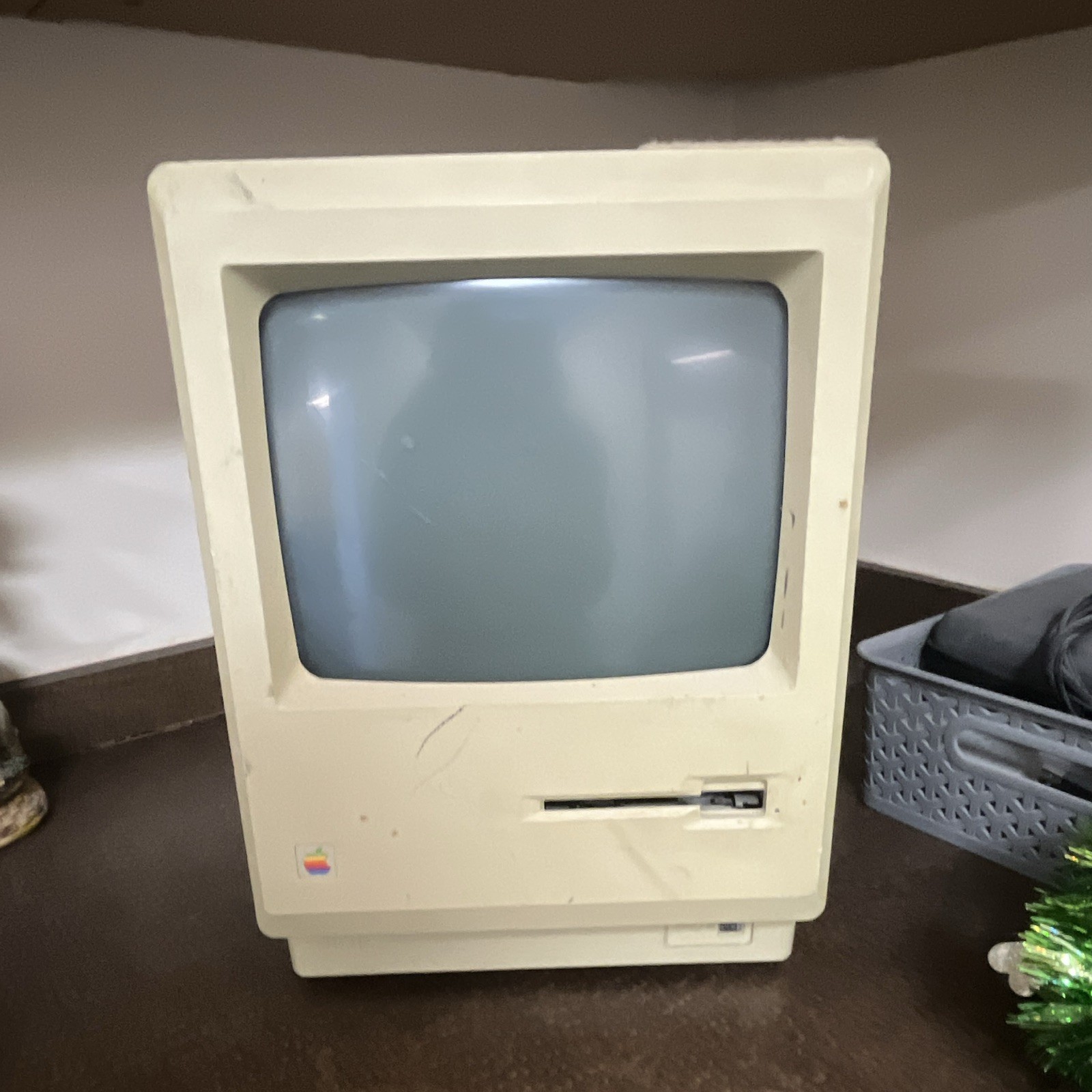 Apple Macintosh 512K Vintage Compact Desktop Computer Classic Mac