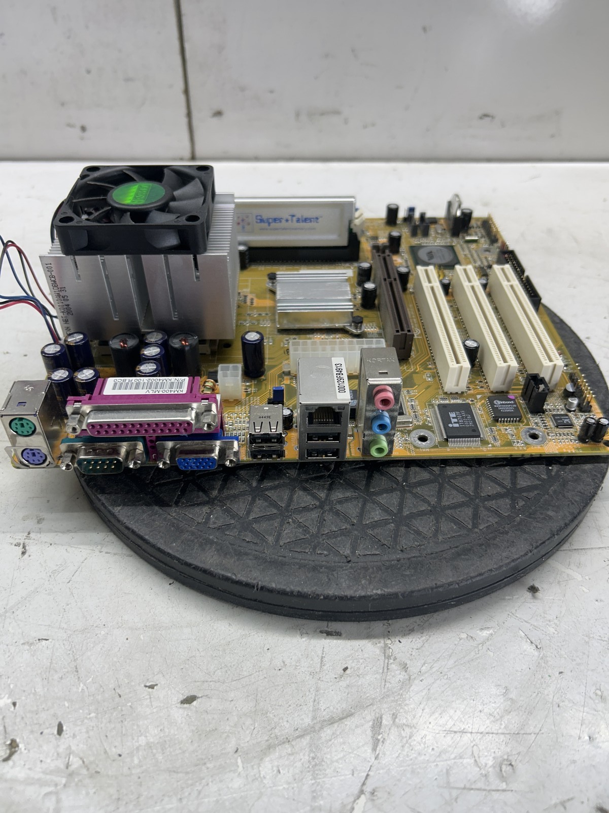 DFI KM400-MLV AMD Sempron 2200+ 512MB NO HDD