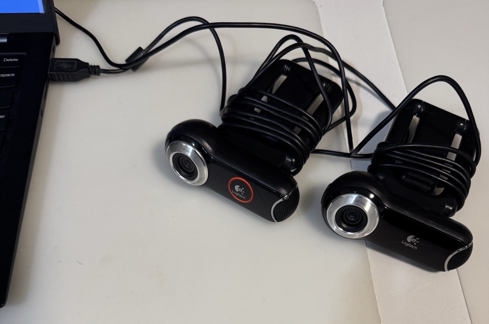 PAIR (2) of USED Logitech QuickCam Pro 9000 webcams