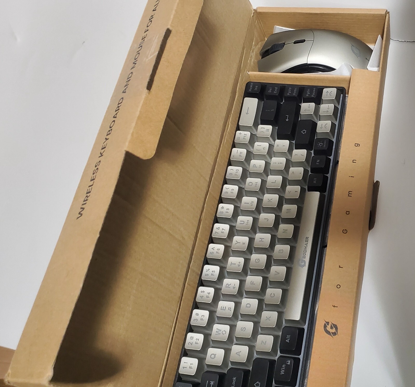 Geodmaer Black RGB 2.4G 65% Wireless Gaming Keyboard