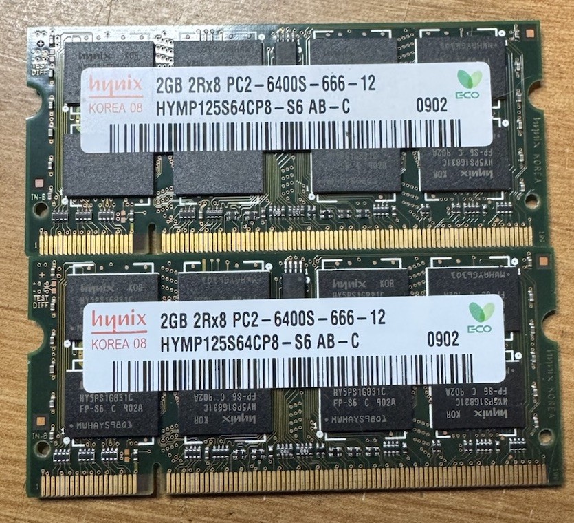 Hynix PC2-6400 2GB SO-Dimm  DDR2 Memory