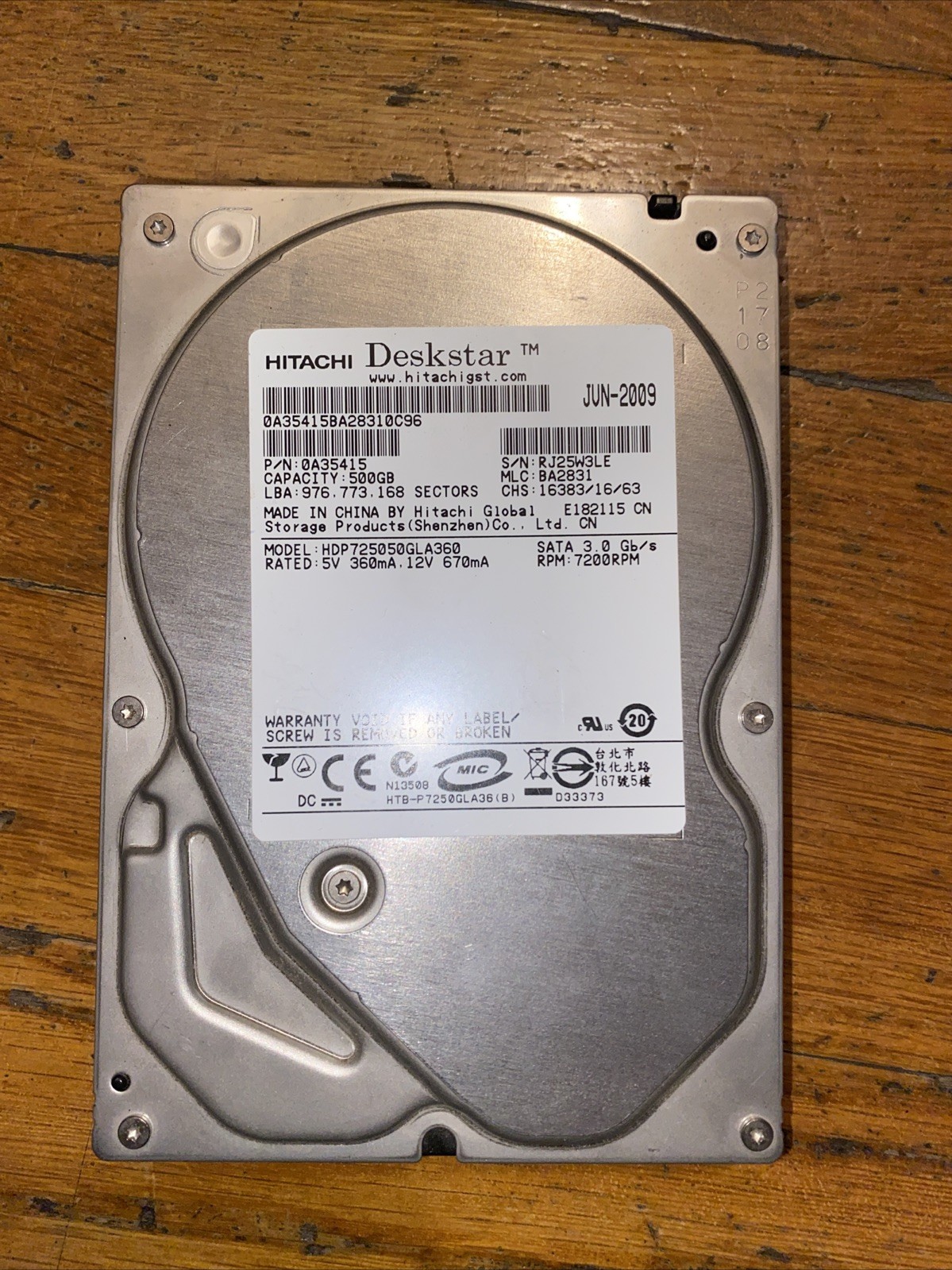 Hitachi HDP725050GLA360 Deskstar 500GB SATA 7200RPM 3.5" HDD