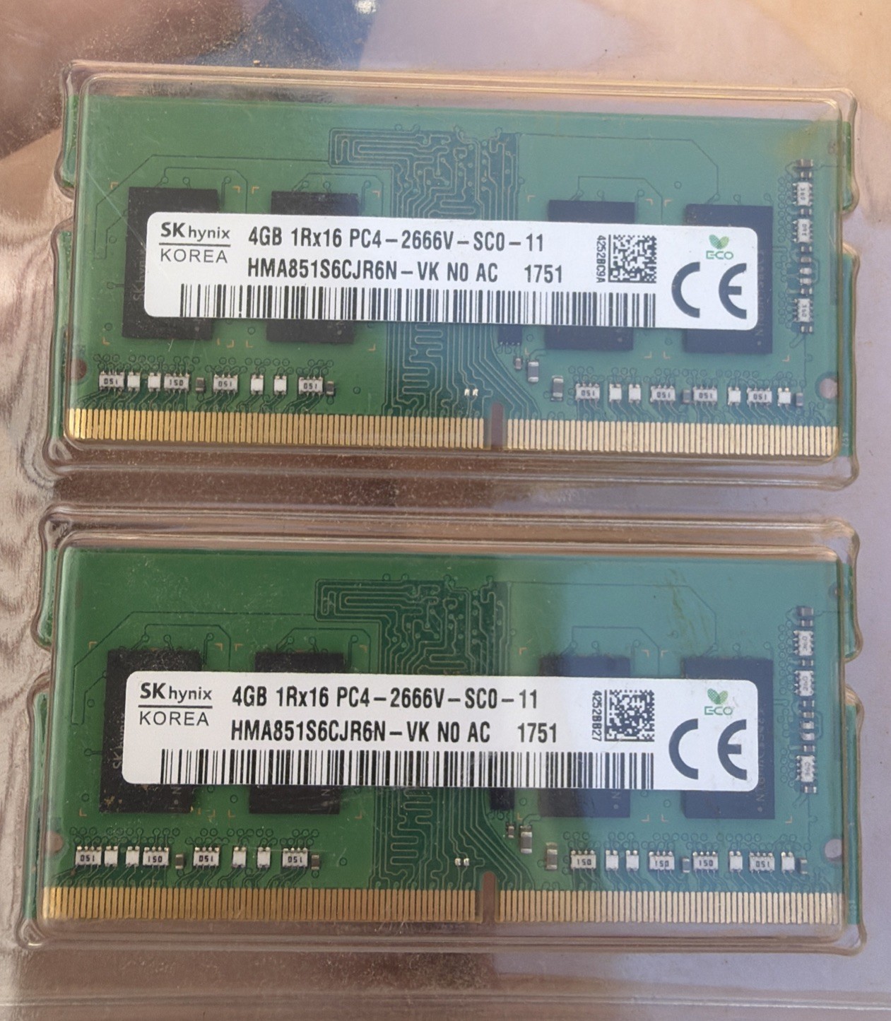 SK Hynix 8GB PC4-21300 2666V SoDimm Memory HMA851S6CJR6N-VK