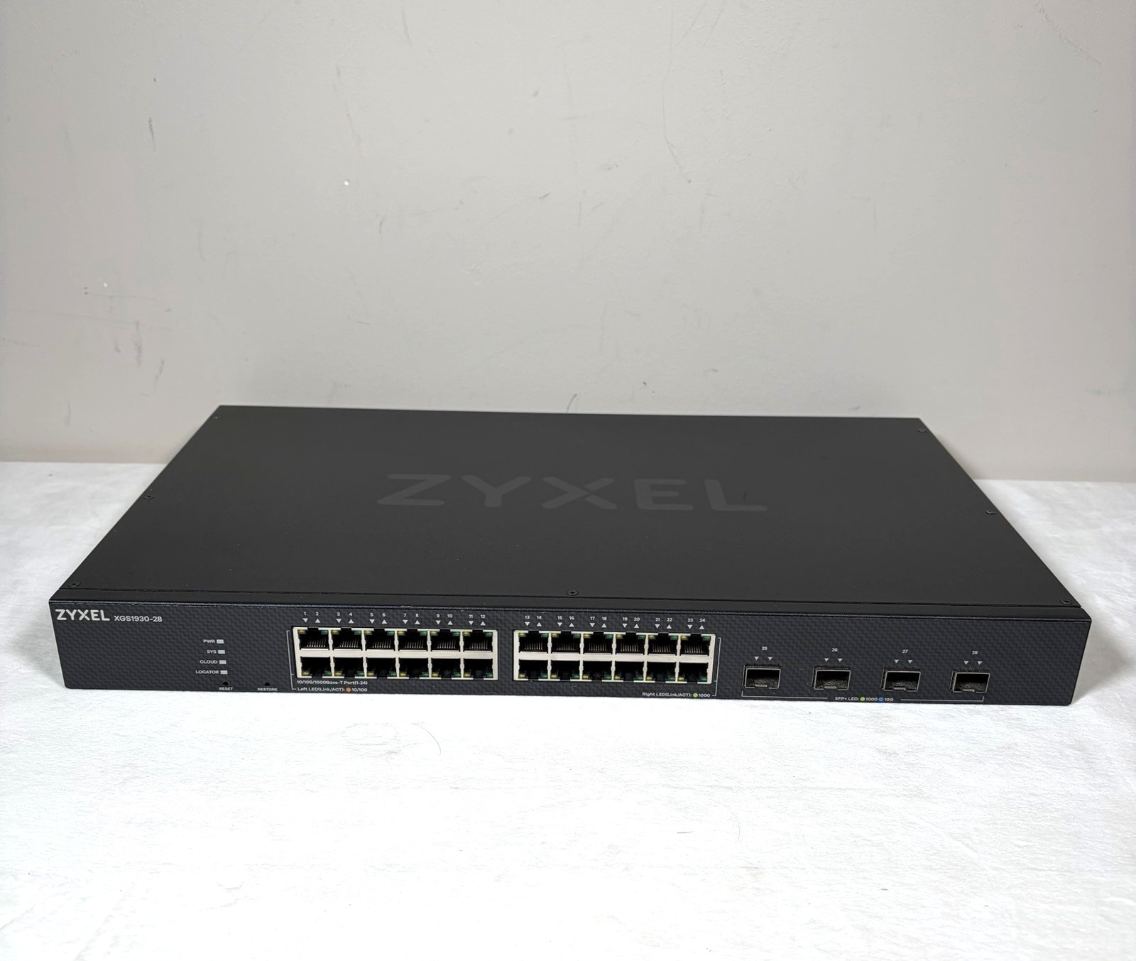 Zyxel XGS1930-28HP 28-Port Gigabit Smart Managed PoE+ Switch