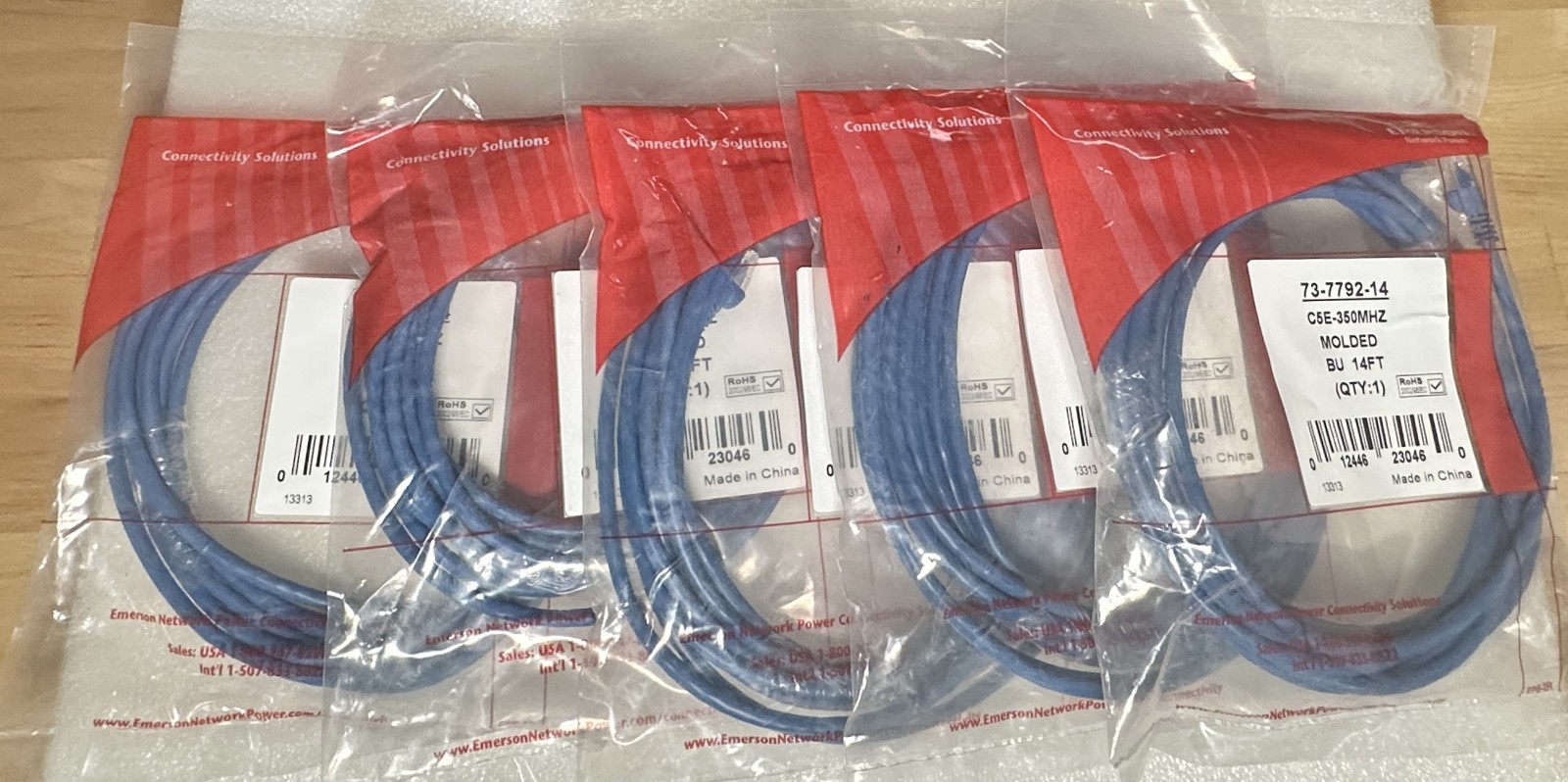 LOT OF 5 NEW Emerson Network C5E - 14ft Cat5e Ethernet patch cable 73-7792-14