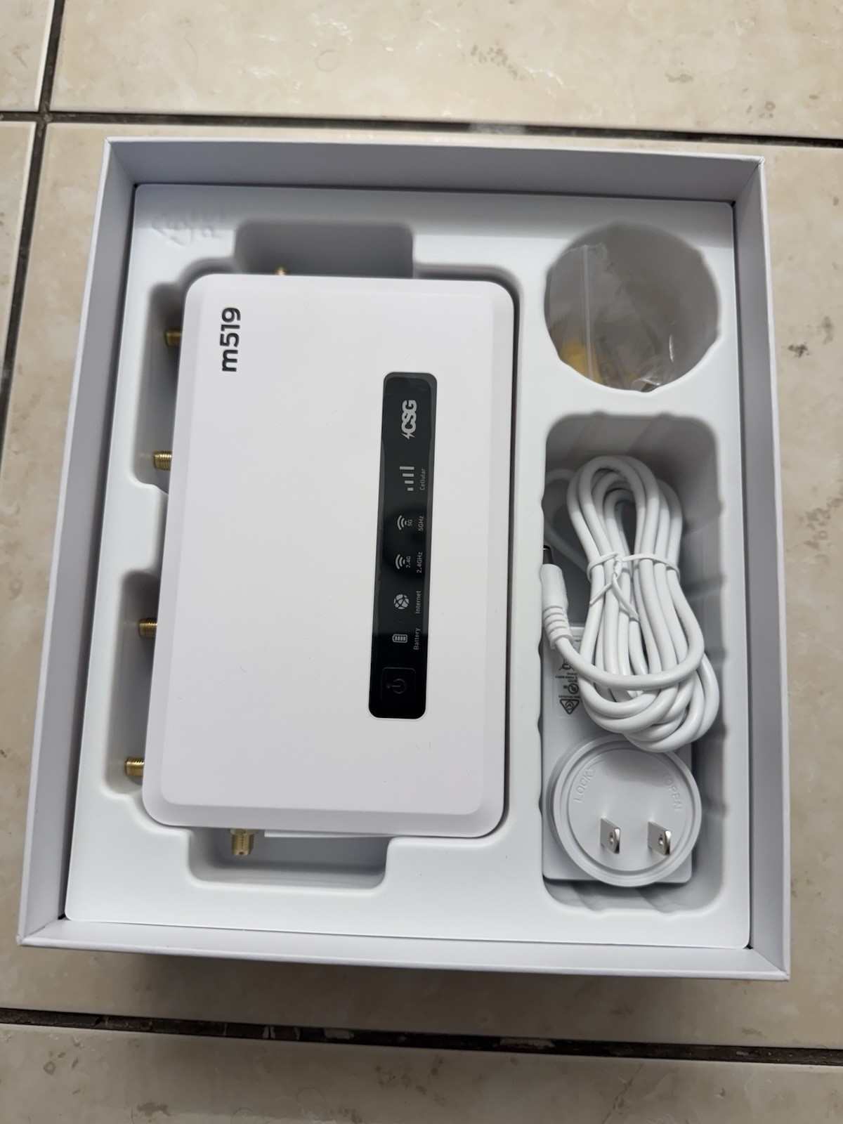 CSG m519 5G Cellular Gateway Business Router, X62 modem, rm520n-gl