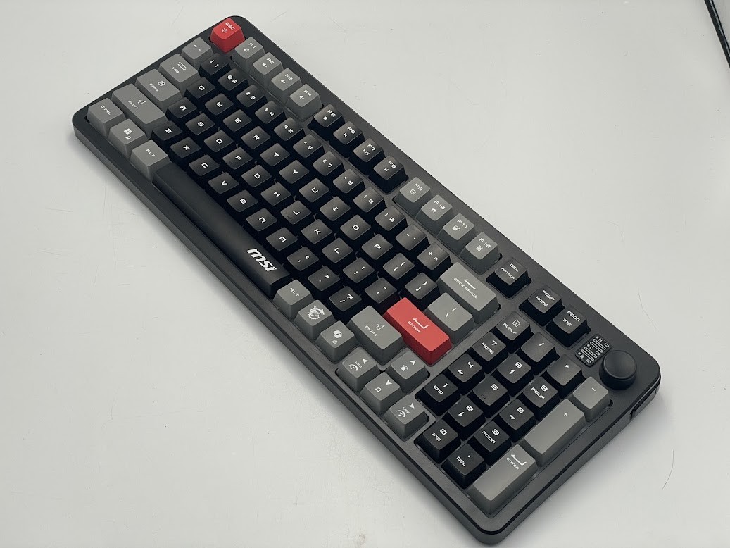 MSI Forge GK110 – Gaming RGB Keyboard