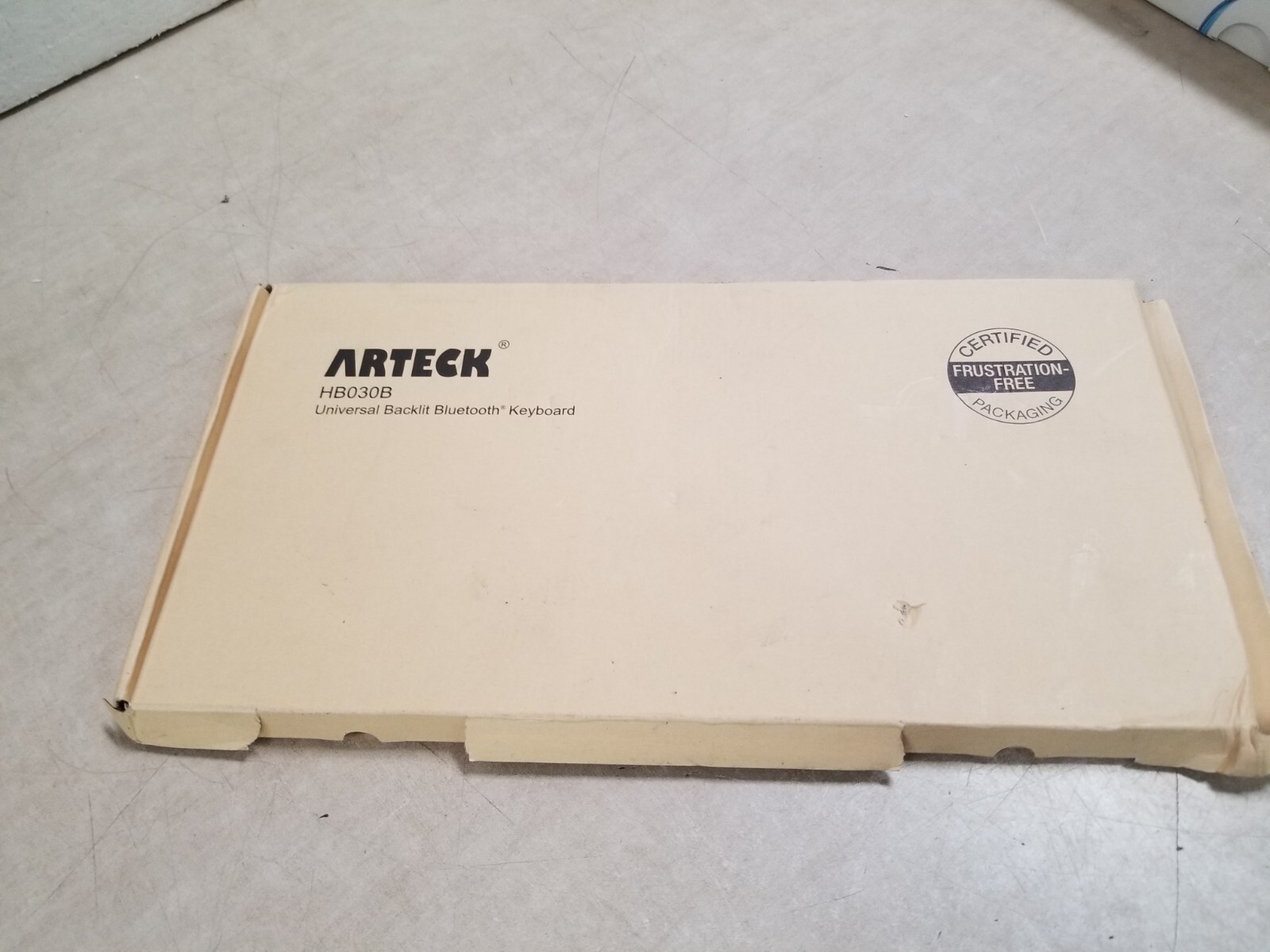 Arteck Universal Backlit 7-Colors Ultra Light Slim Portable Keyboard HB030B