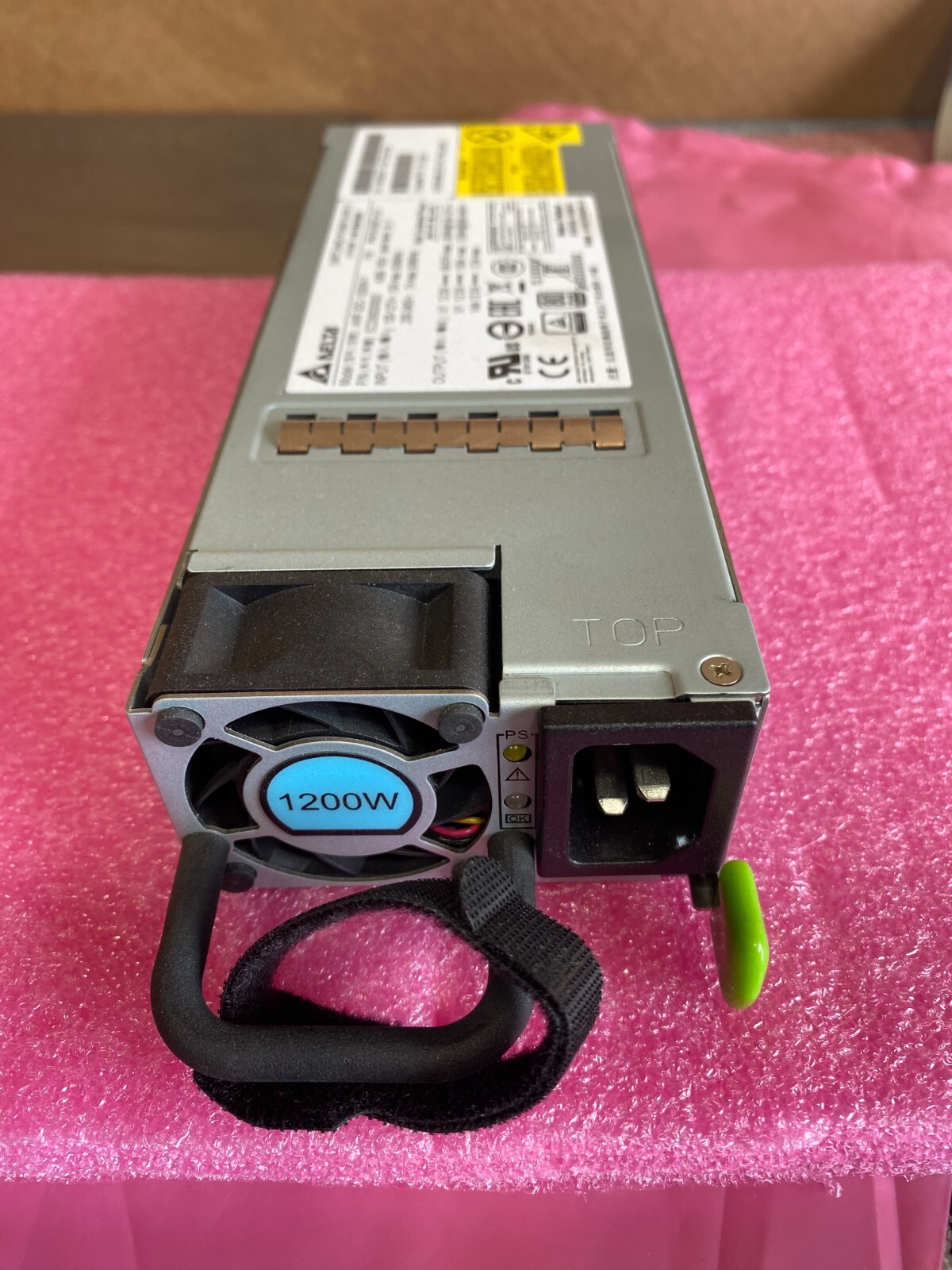 Sun / Oracle 7311826 Type A266 1200 Watt AC Input Power Supply for S7 servers