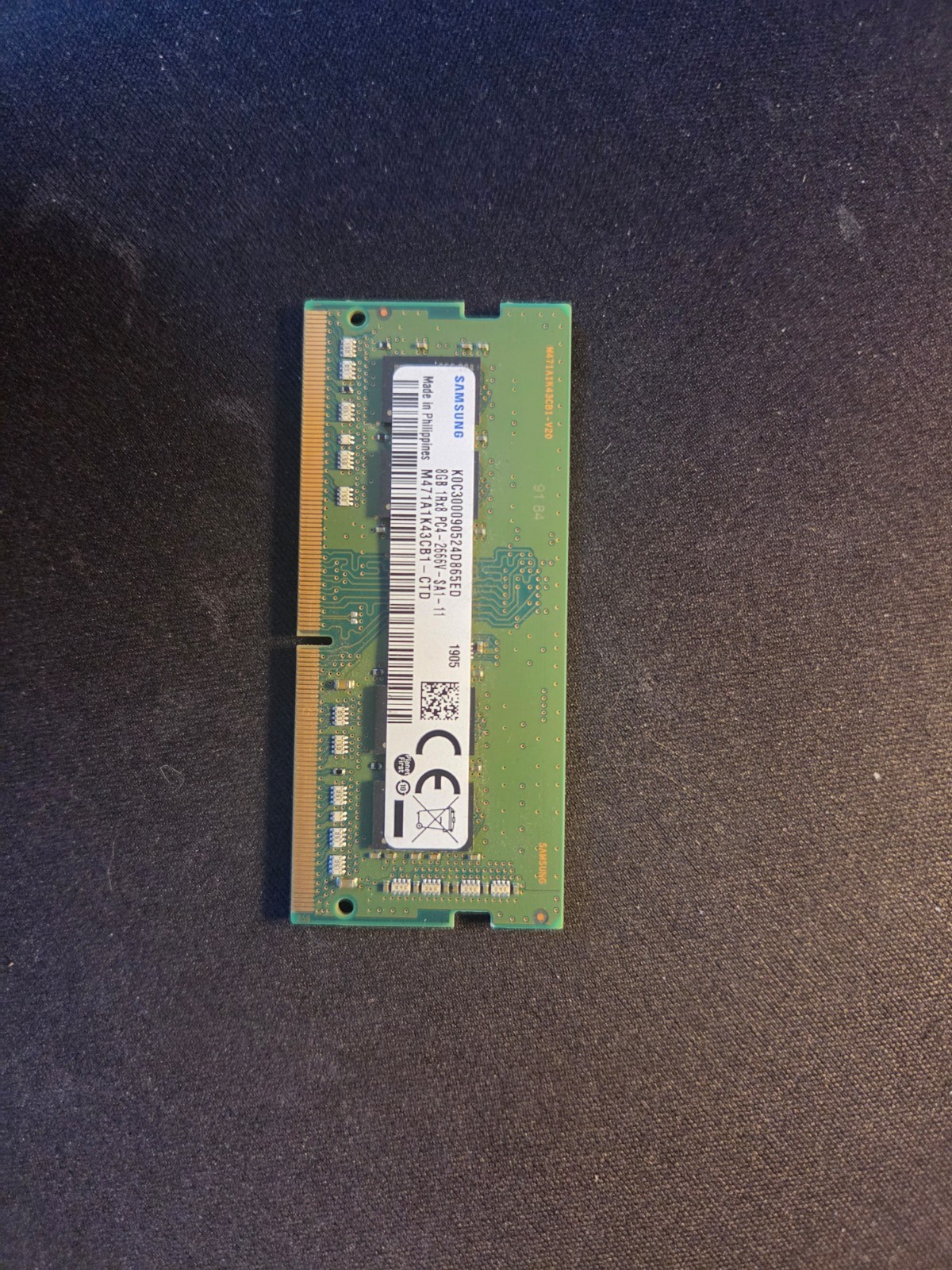 Samsung 8GB (1x8GB) 1Rx8 PC4-2666V-SA1-11 M471A1K43CB1-CTD Laptop RAM
