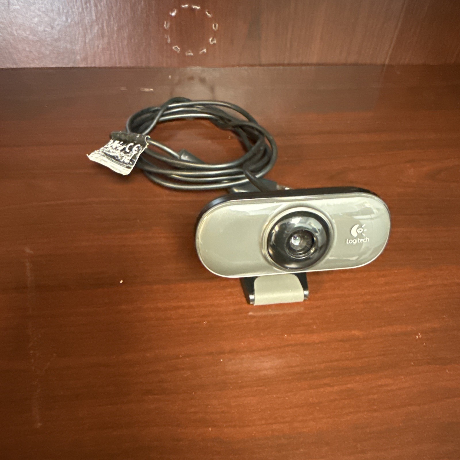 Logitech Webcam C210 16:9 Color Web Cam Built-In Microphone V-U0019 Tested FrSHP