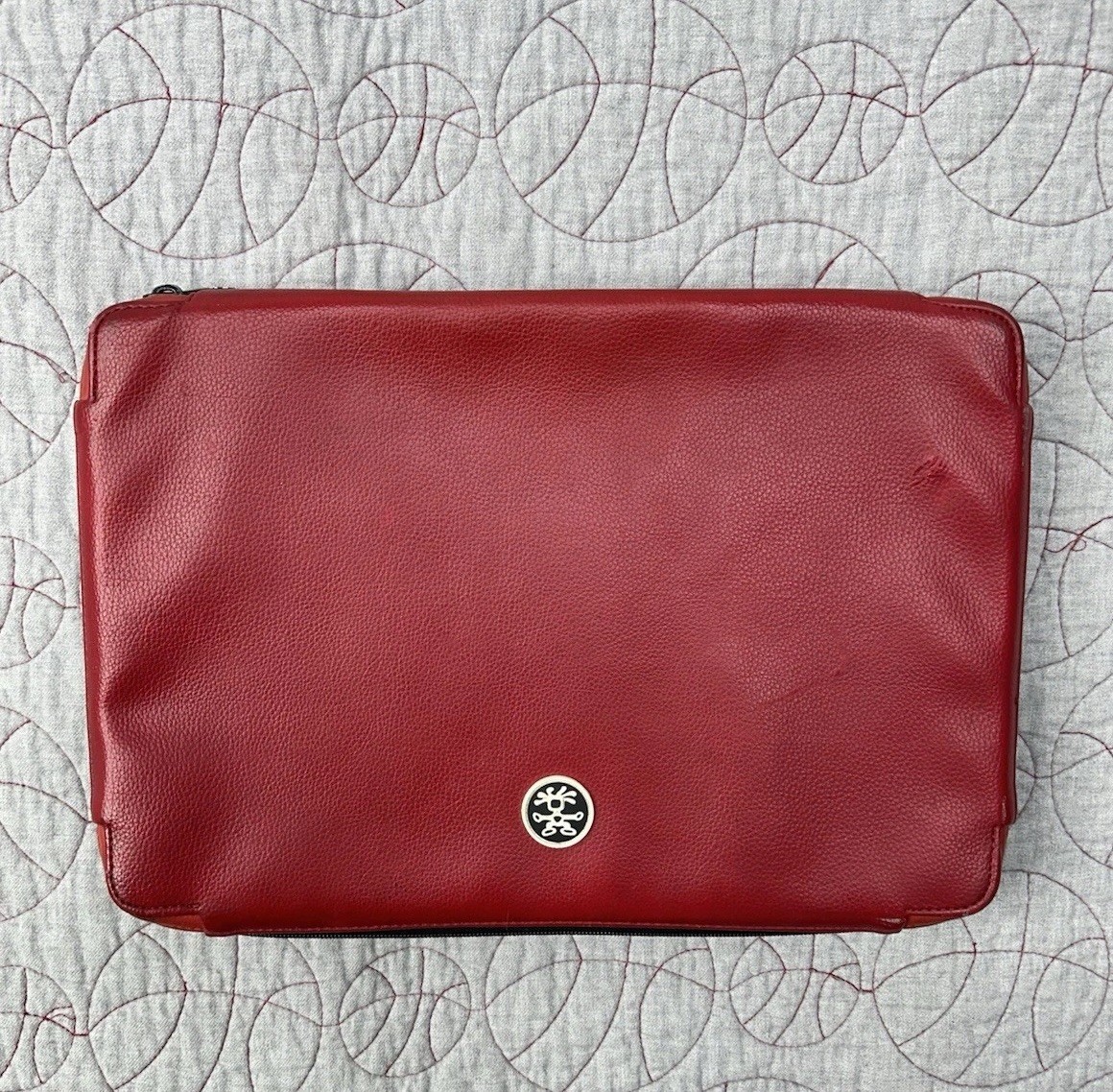 Crumpler The School Hymn Rex Leather Laptop 15” Zip Case