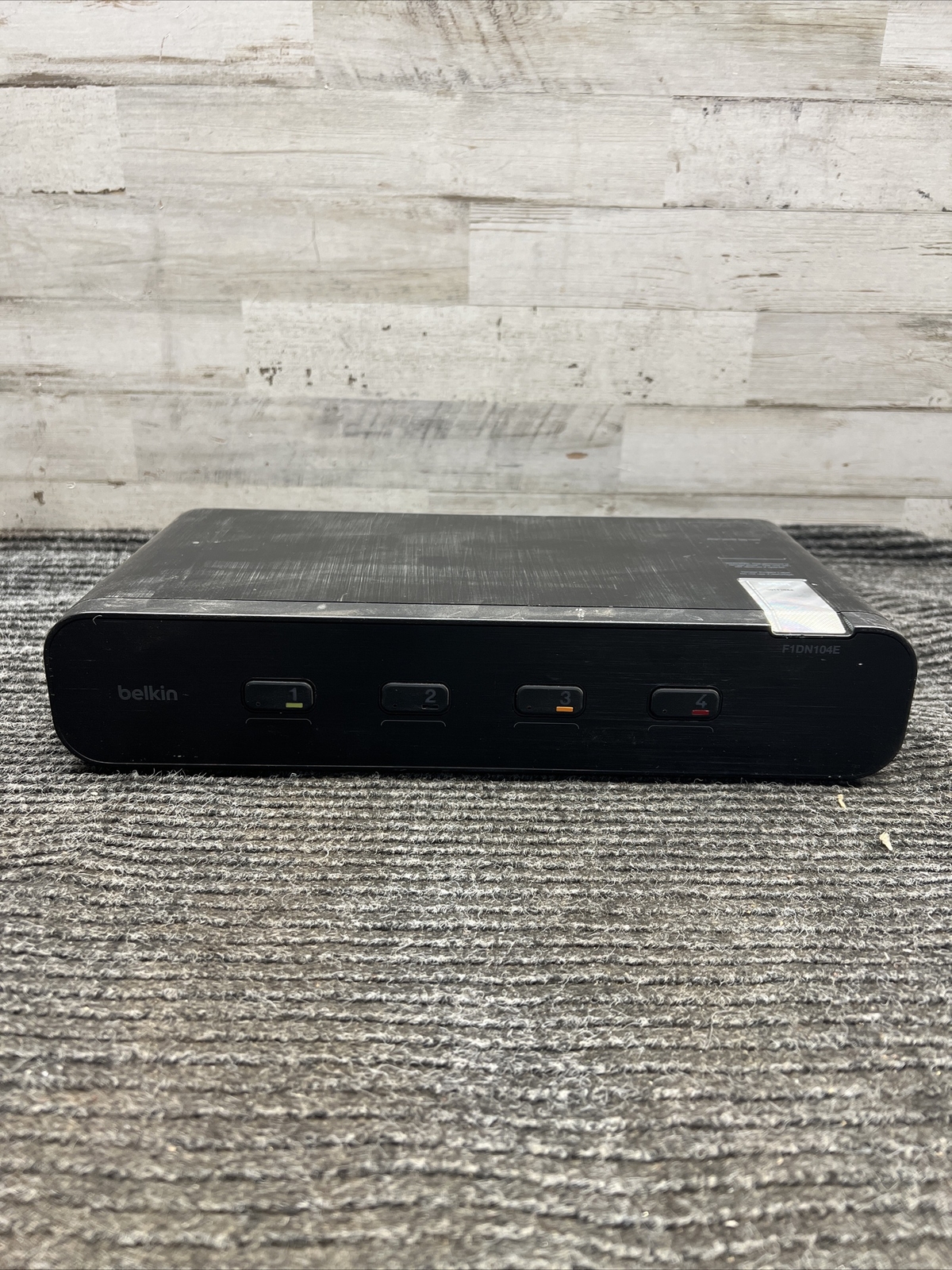 Used Belkin Secure DVI-I  4-Port Dual Head KVM Switch F1DN104E No AC Adapter 