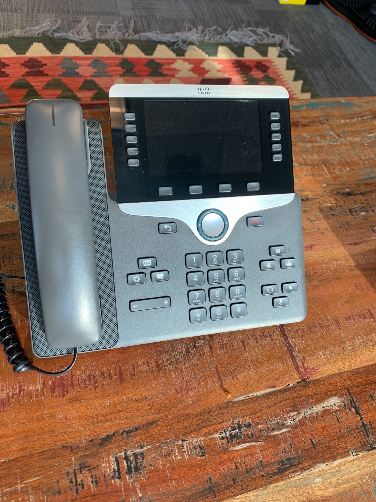 Cisco CP-8841-K9 5 Lines Widescreen LCD VoIP Phone - Black