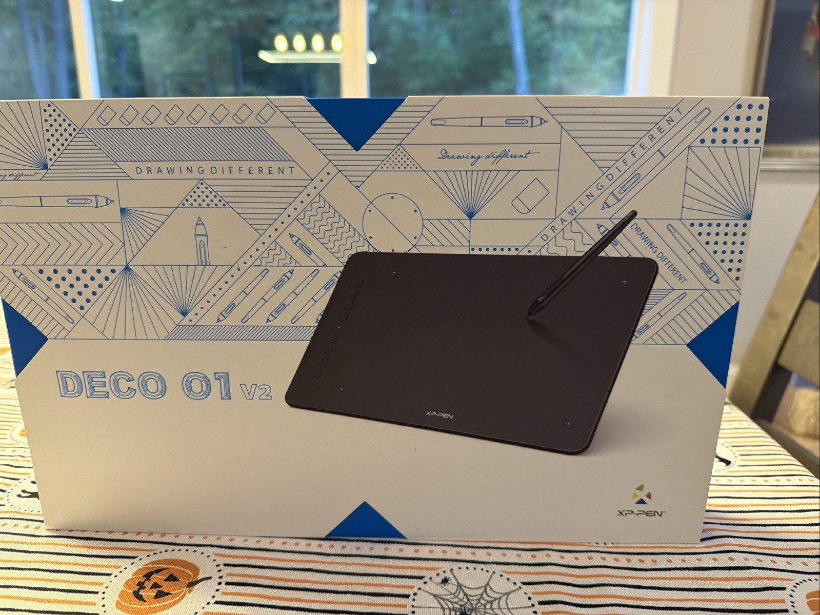 XP-Pen Deco 01 V2 Graphics Drawing Tablet 10x6.25 8192 Pressure NWT Sealed New