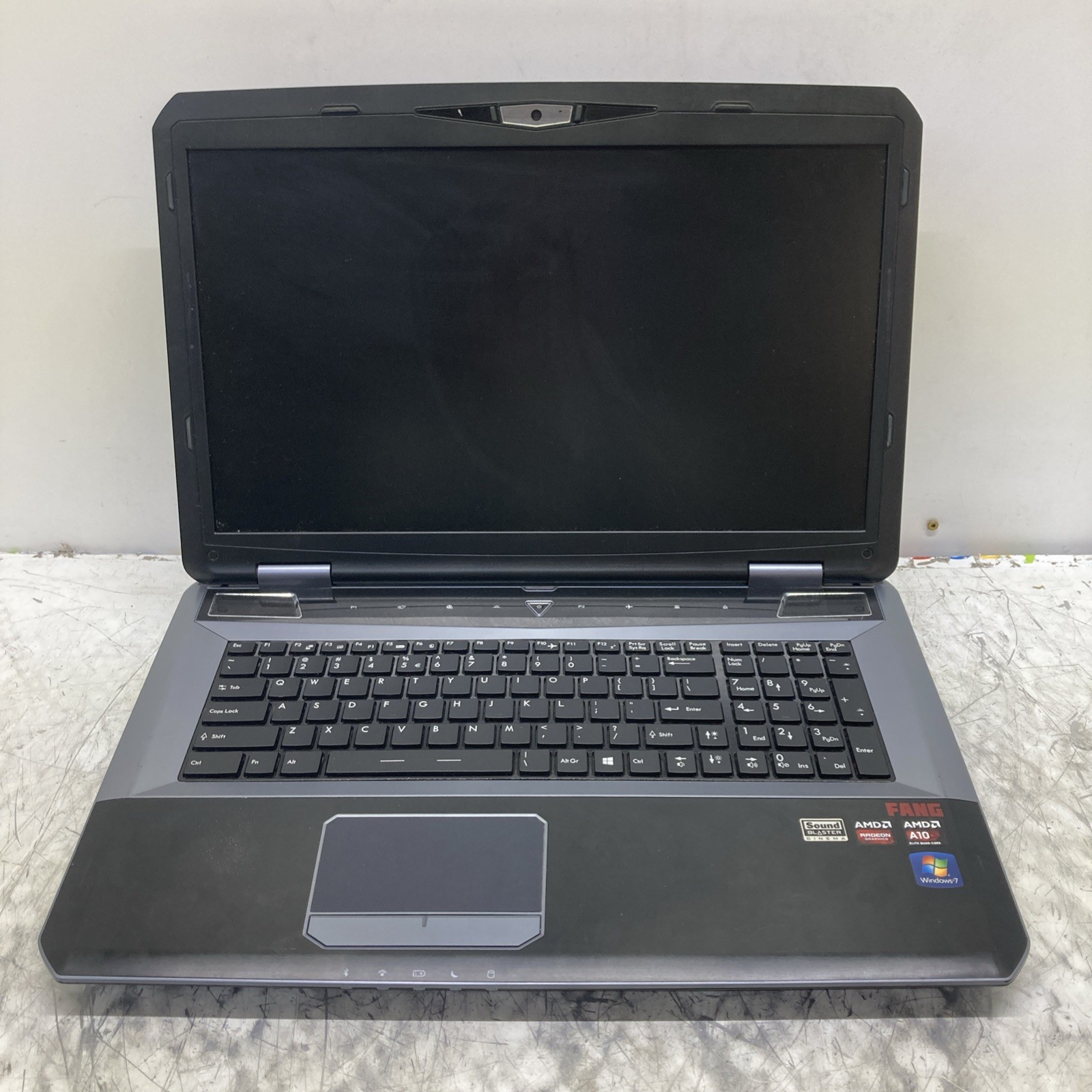 CyberPower C Model AMD A10-5750M 16 GB RAM 240 GB SSD WIN 11 pro