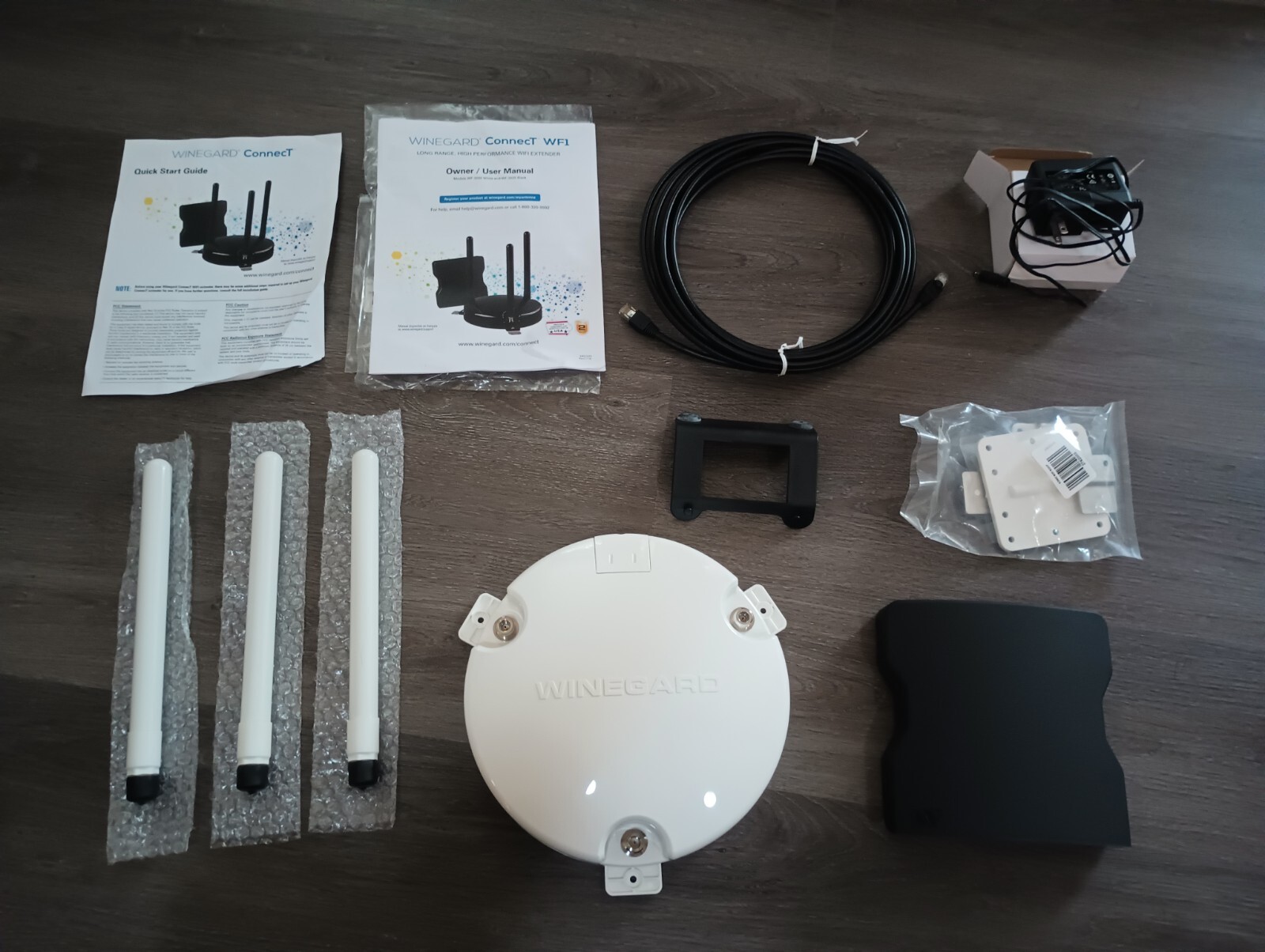 Winegard WF-3000 White ConnecT WF1 WiFi Extender Secure RV Internet - Open Box