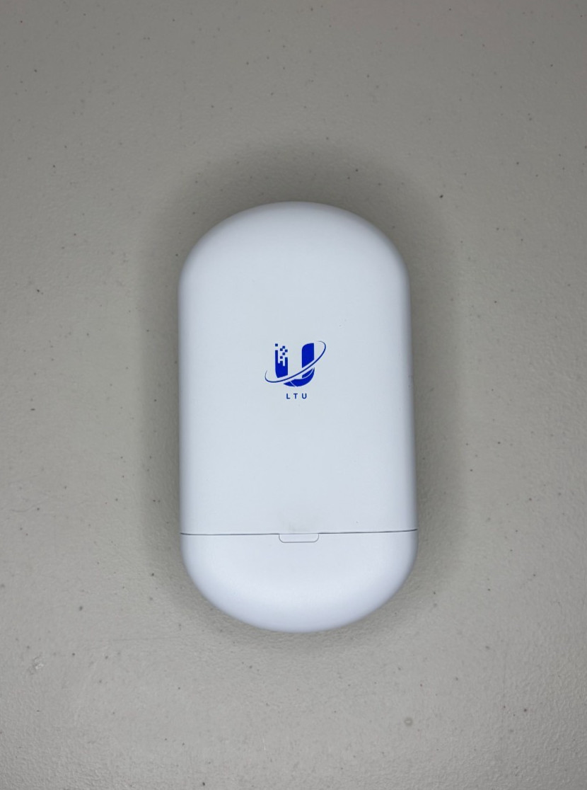 Ubiquiti Networks LTU Lite  Wireless Receiver Antenna Radio 1Gbps (LTU-LITE-US)