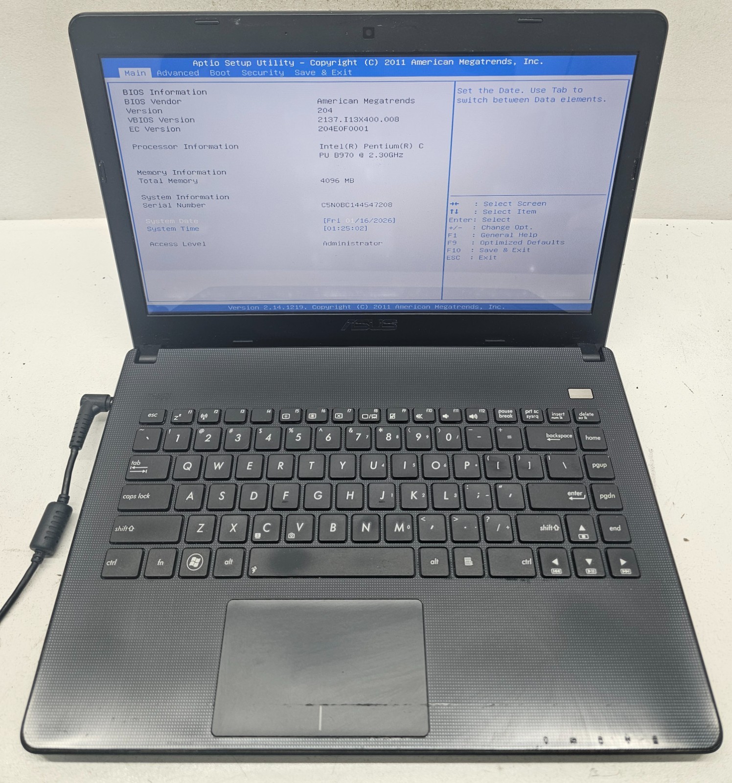 ASUS X401A 14" Laptop Intel Pentium B970 4GB Ram NO HD/OS (FL)