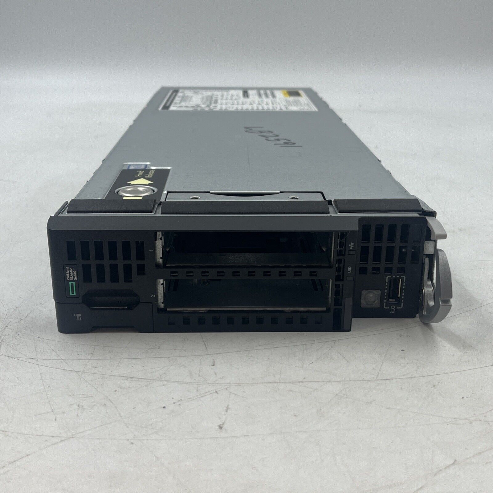 HPE HP Proliant BL460c G10 Gen10 Server.  No RAM/HD/CPU