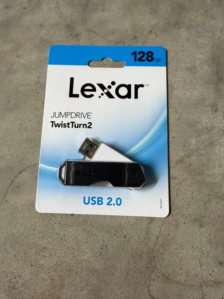 Lexar JumpDrive TwistTurn2 128GB USB 2.0 Flash Drive, Black