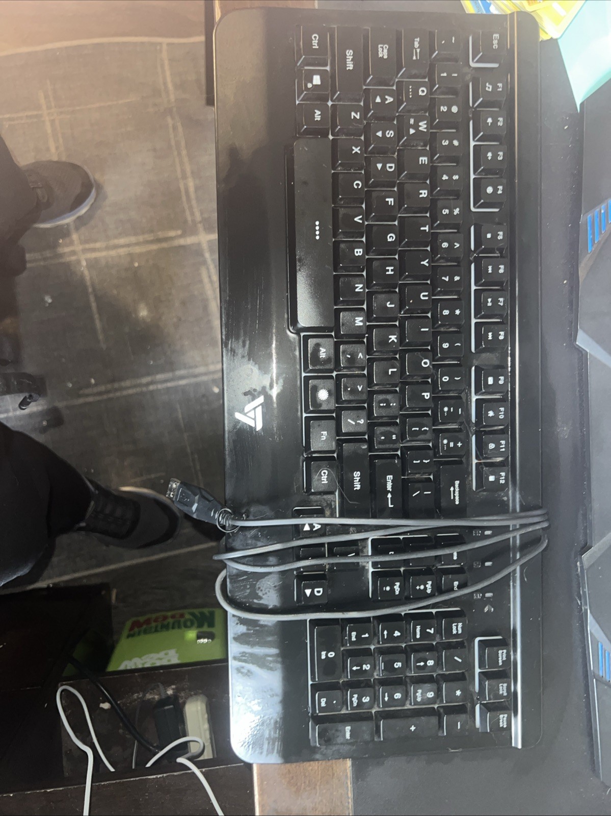 Victsing PC149A Illuminated Wired Gaming Keyboard