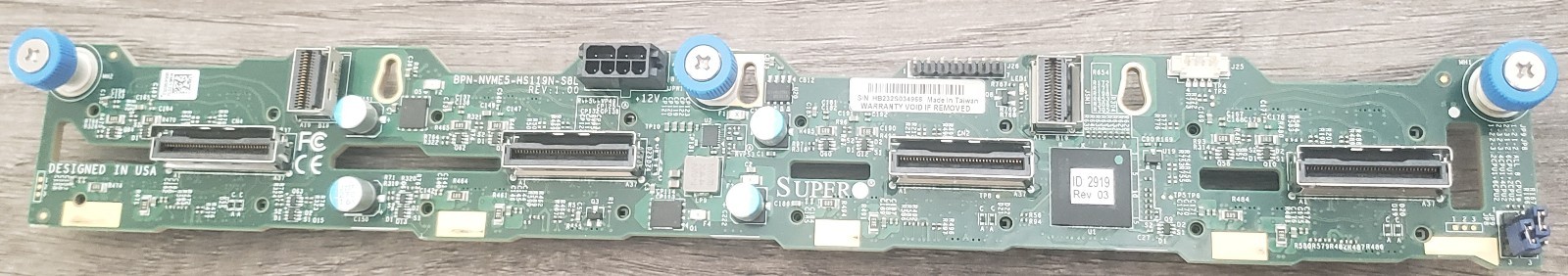 Supermicro (BPN-NVME5-HS119N-S8L) NVMe5 Backplane