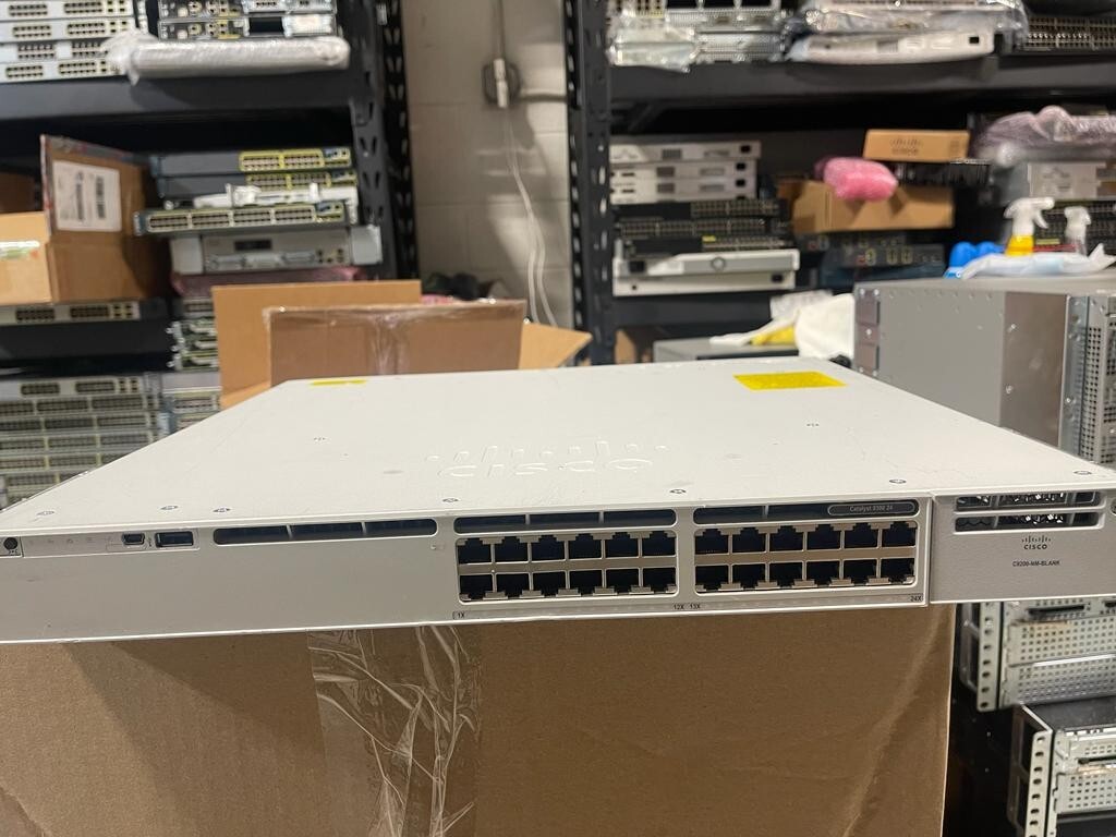 Cisco WS C9300-24T-E 24 Port Catalyst 9300 Network Essentials 