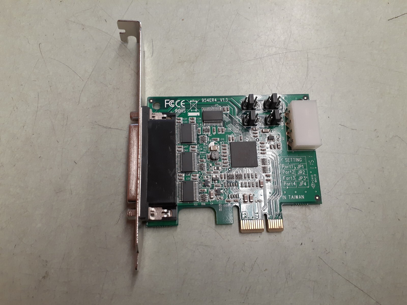 STARTECH PEX4S952LP 4 PORT PCI LOW PROFILE SERIAL ADAPTER CARD