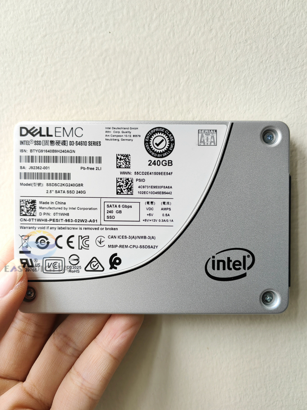 CompatibleDell EMC 0T1WH8 S4610 240GB SSDSC2KG240G8R SATA 2.5"6G SolidStateDrive