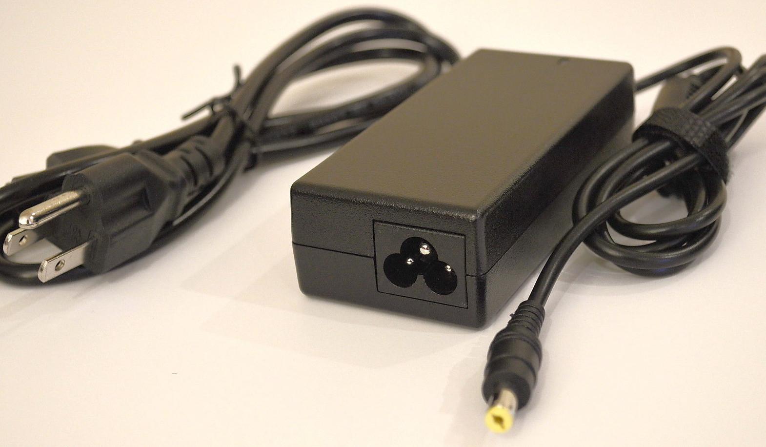 AC Adapter Charger For Acer Aspire V3-572P-78MT, V3-572P-51BA, V3-572P-623P