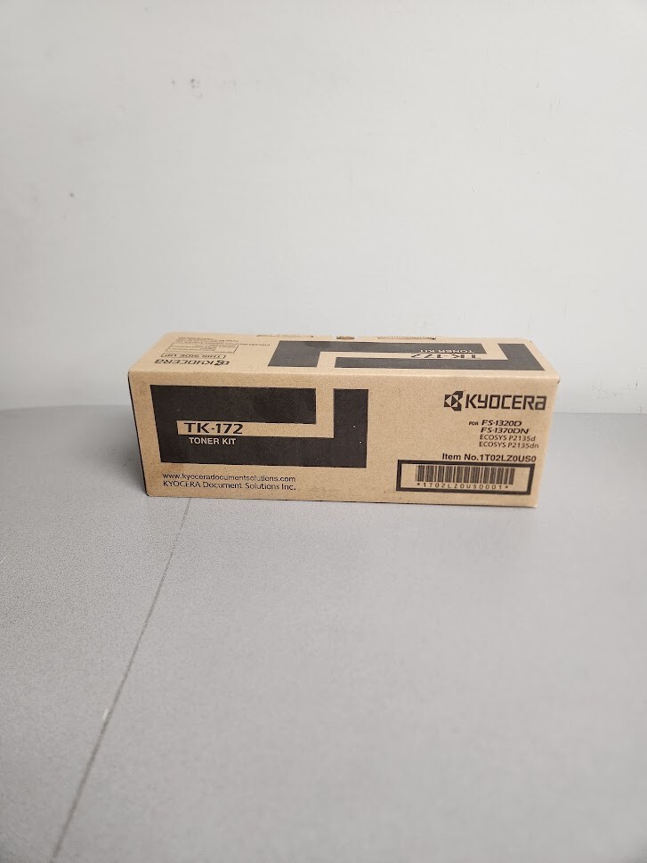 Kyocera TK-172 (1T02LZ0US0) Black Toner Cartridge, ECOSYS P2135d