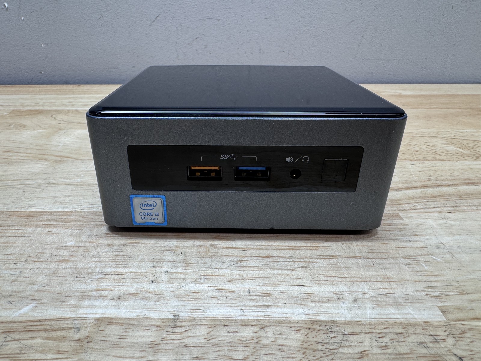 Intel NUC 8CY Mini Desktop Computer Intel Core i3, 128GB SSD, 8GB, W11