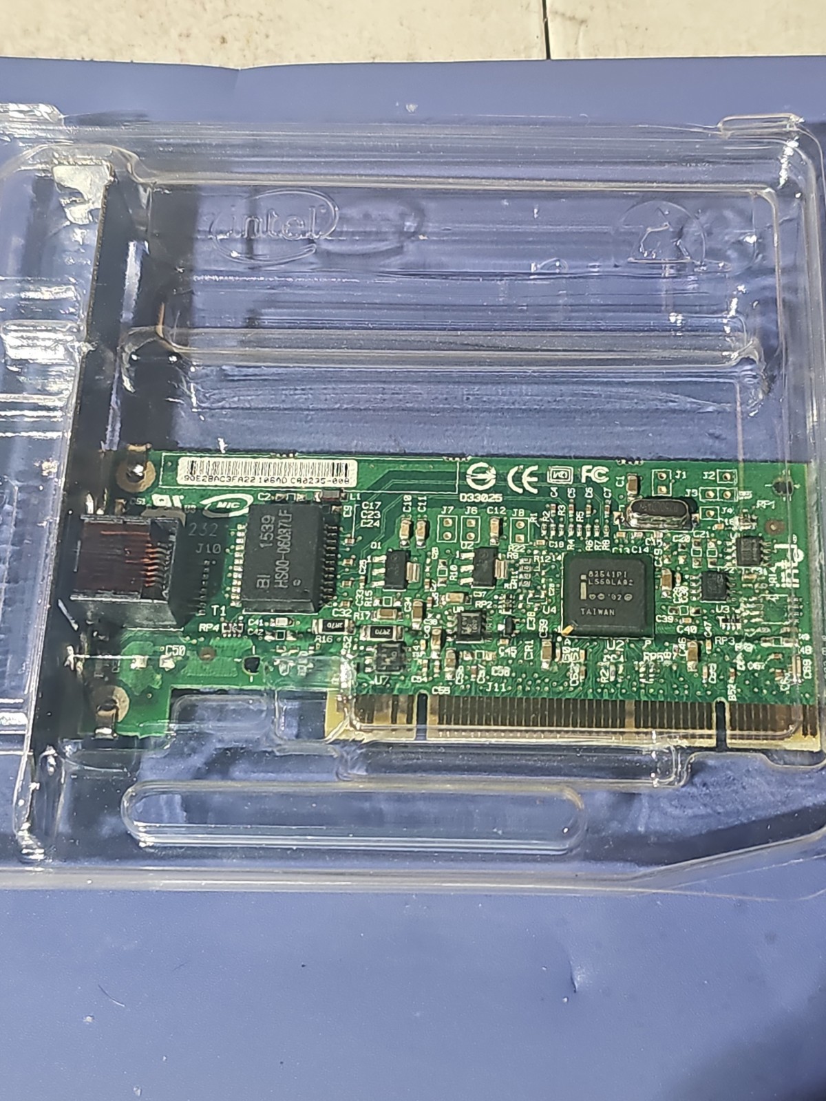 Intel PWLA8391GTBLK PRO/1000 GT PCI Network Adapter - New Open Box.   #x40