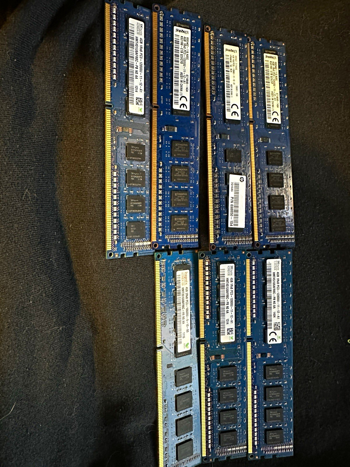 Lot of 7 Kingston & SK Hynix 4GB rams sticks.