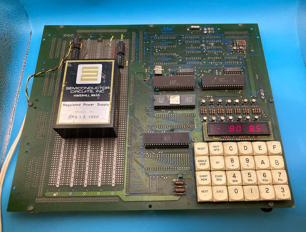 Intel MCS-85 SDK-85 System Design Kit for 8085 - Working