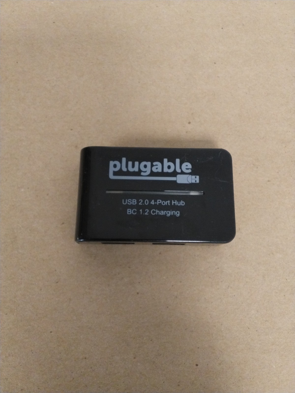 Plugable USB 2.0 4-Port Hub BC 1.2 Charging USB2-HUB4BC