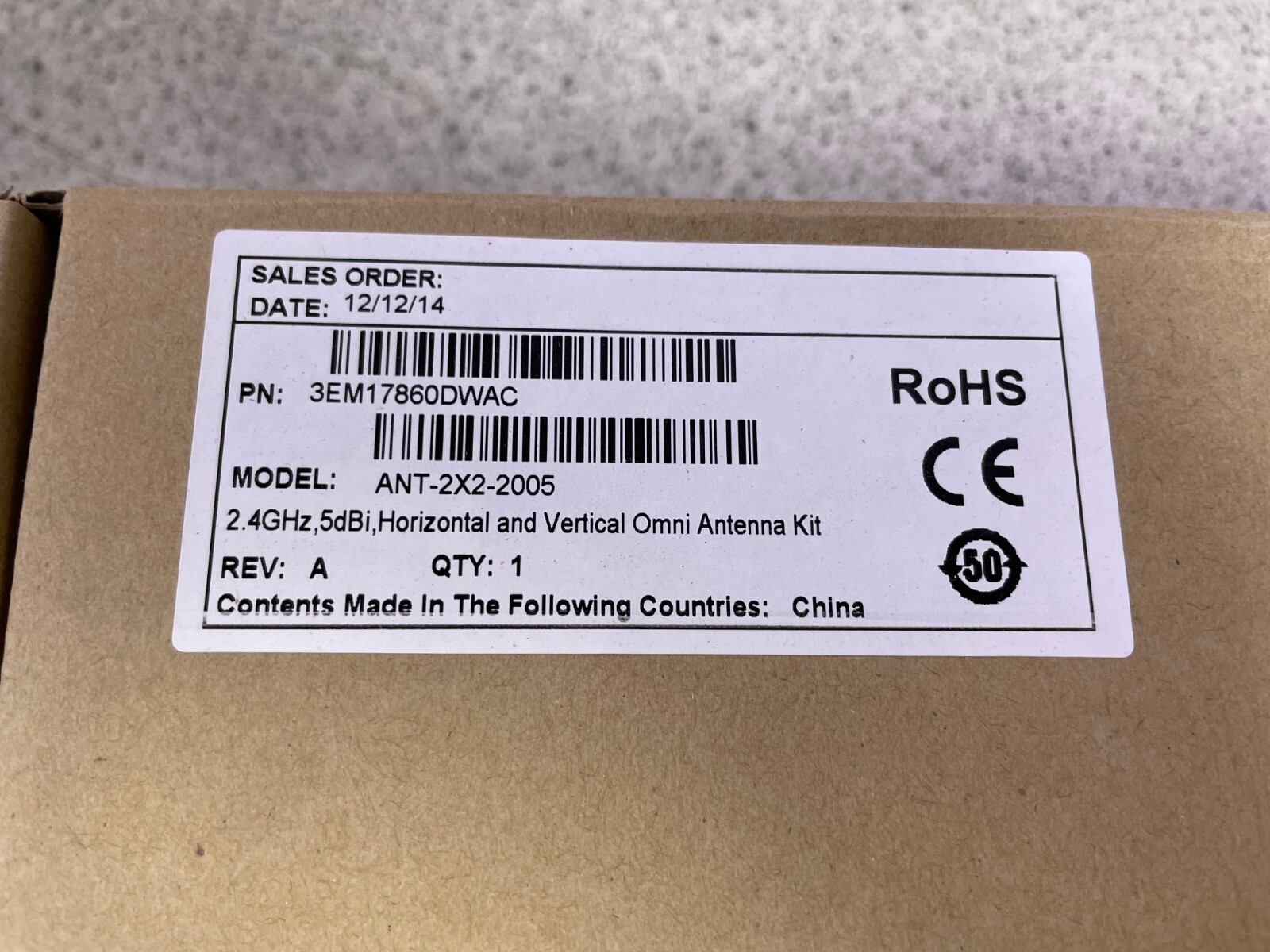 Aruba Wireless ANT-2x2-2005 ANT-2005-V 2.4GHz Omni Antenna Kit