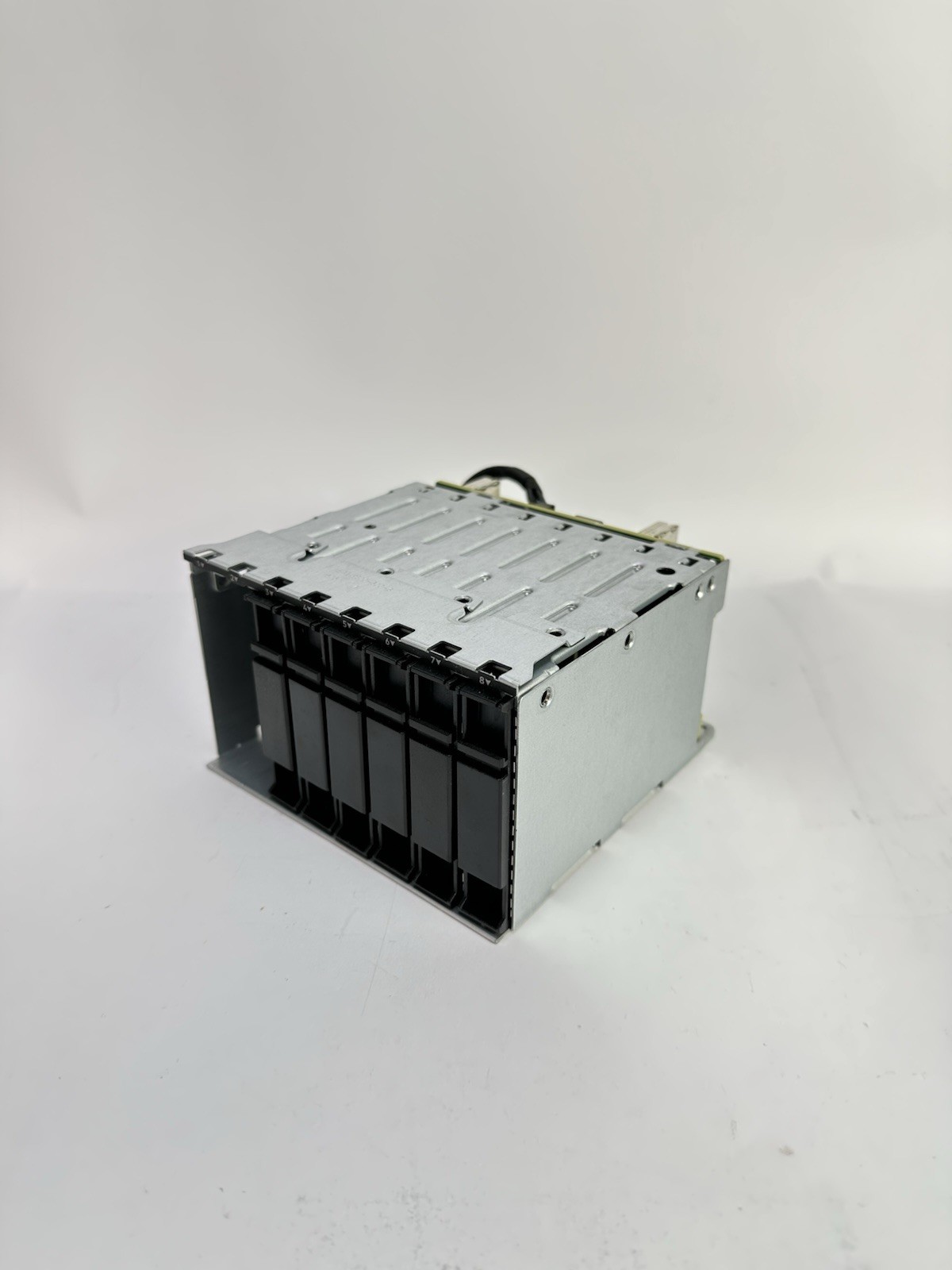 HPE DL345/DL380/DL385/DL560/DL38X Gen10/Plus/V2 8SFF SATA/SAS Cage+Backplane Kit