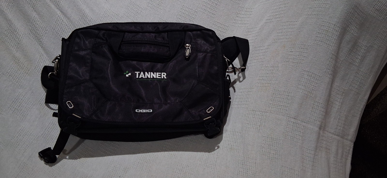 OGIO CITY CORP Laptop Computer Messenger Bag Carrying Case Multi-Pocket 03507