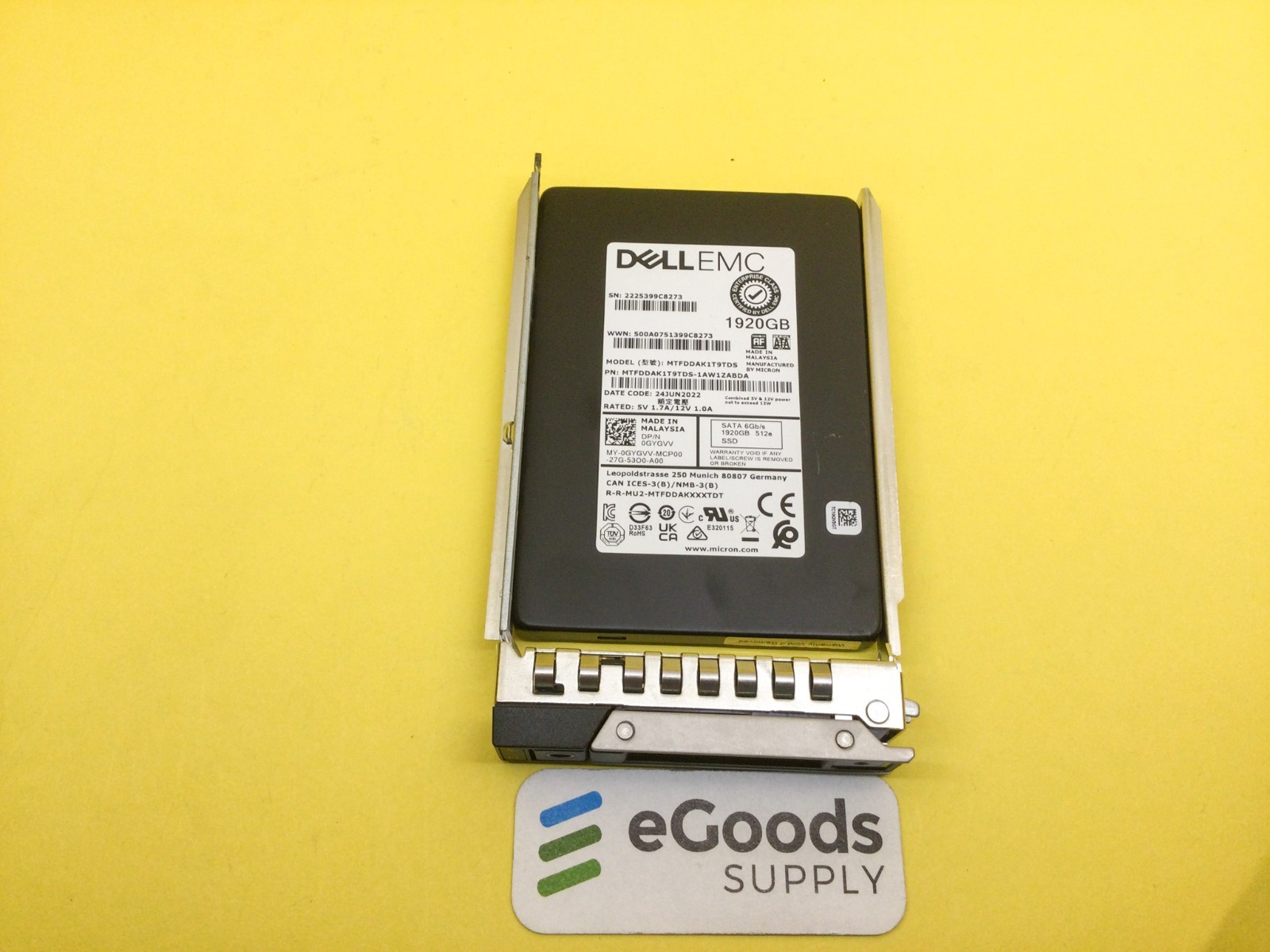 GYGVV Dell 1.92TB SATA 6Gbps Read Intensive 2.5" SSD MTFDDAK1T9TDS w/ Gen14