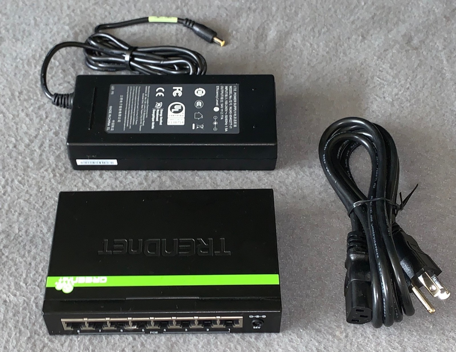 TRENDnet Model no: TPE-TG80g /A 8 Port Gigabit PoE+ Switch w/Pwr