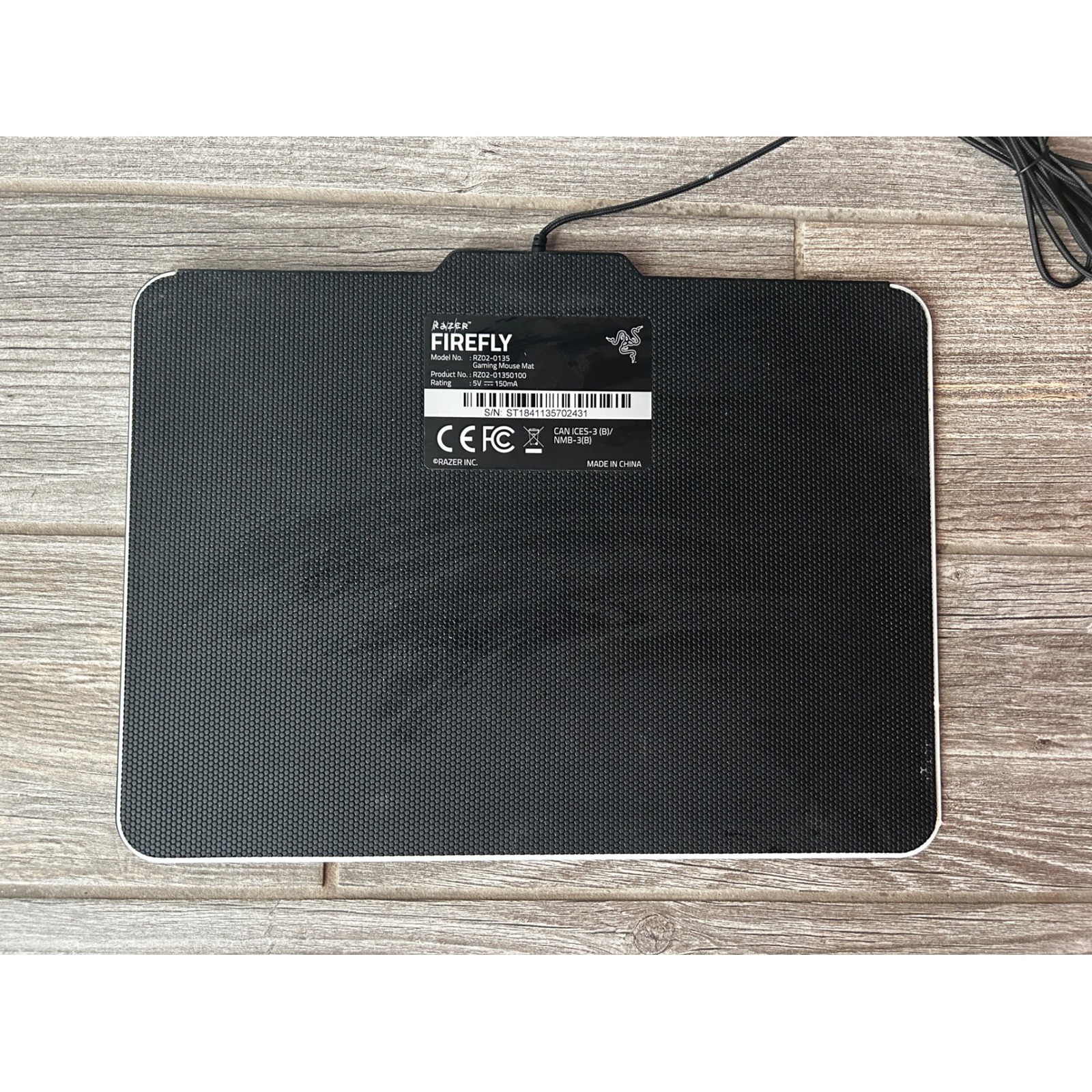 Razer Firefly RZ02 0135 Gaming Mouse Mat Pad