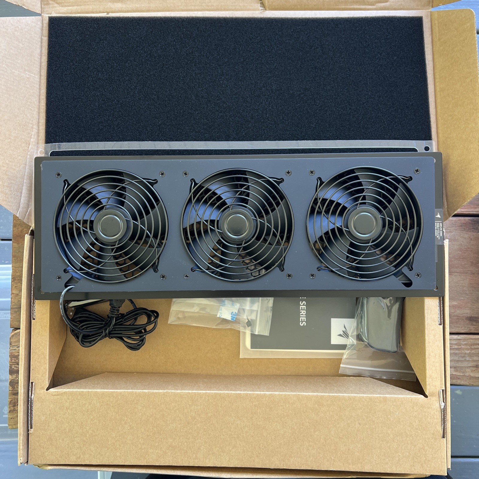 AIRPLATE S9, Quiet Cabinet Fan 18" for Home Theater AV Amplifier Media Cooling